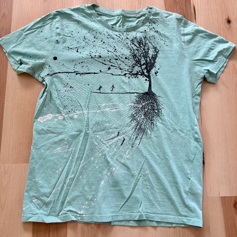 Men's custom abstract design t-shirt from Berlin, Germany size M